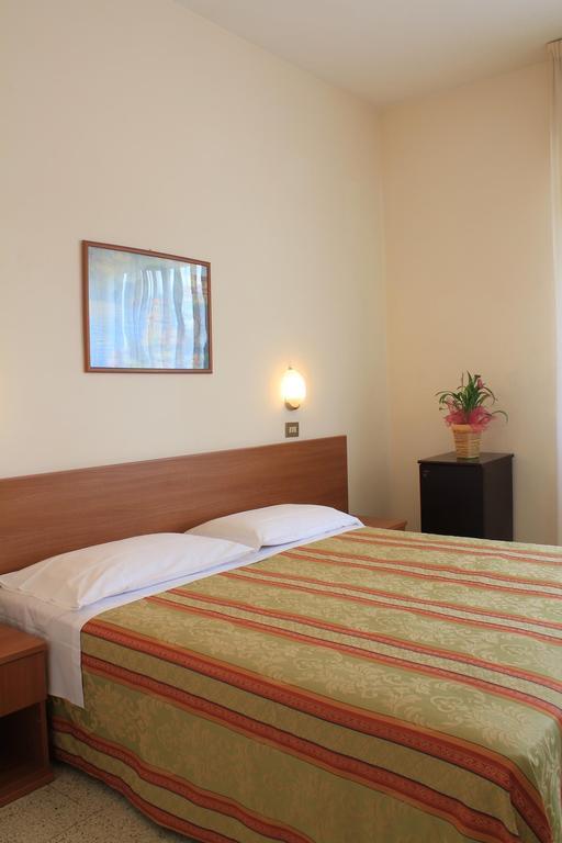 Park Hotel Chianciano Terme Room photo