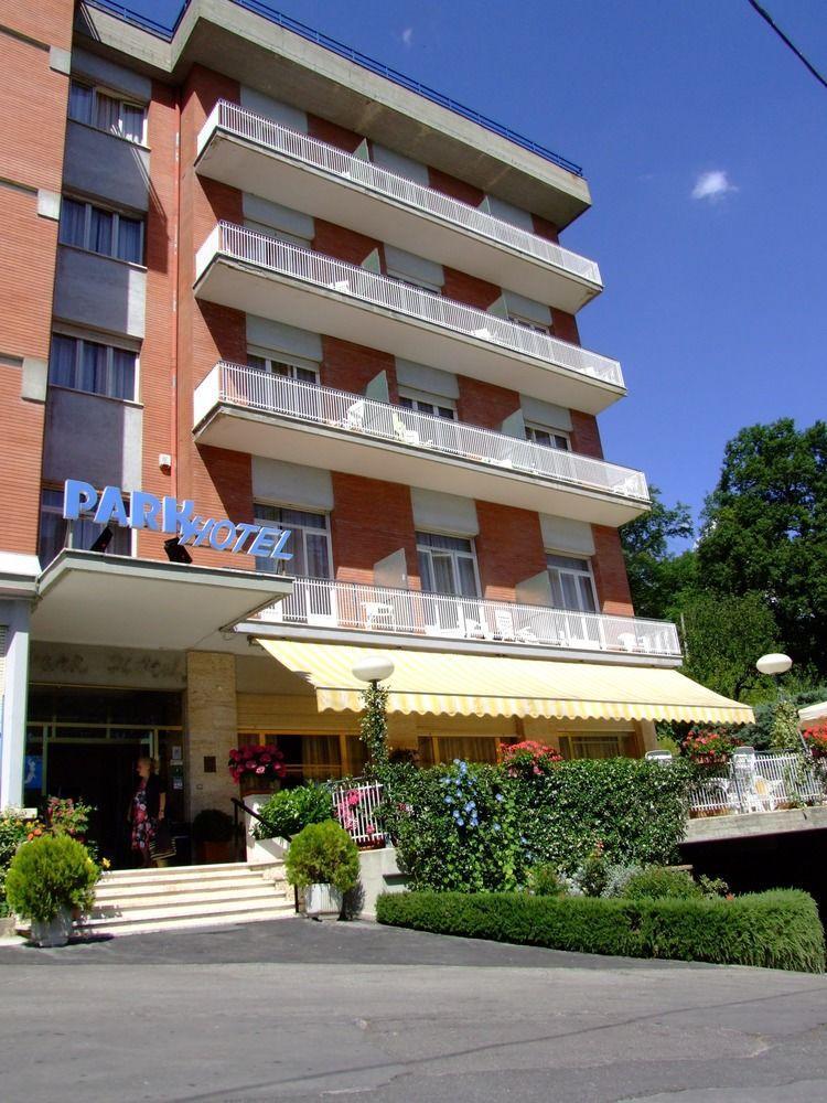 Park Hotel Chianciano Terme Exterior photo